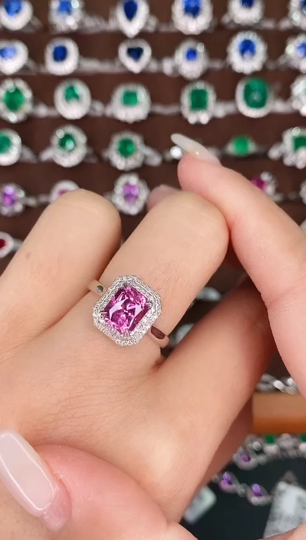 【闪购商品】彩色蓝宝石18k金戒指18K金镶嵌2克拉