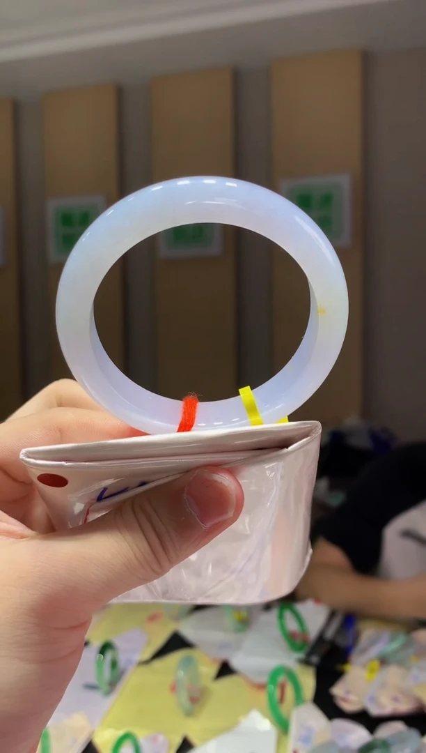 未镶嵌手镯翡翠-C64 圈口55.6 全款8万 定金2万