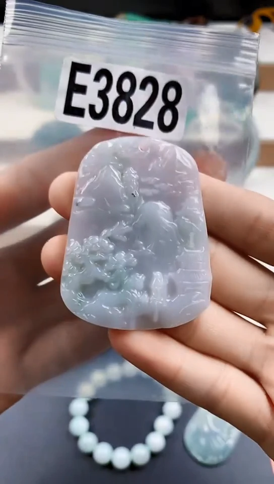 颈饰未镶嵌翡翠天然翡翠吊坠挂件