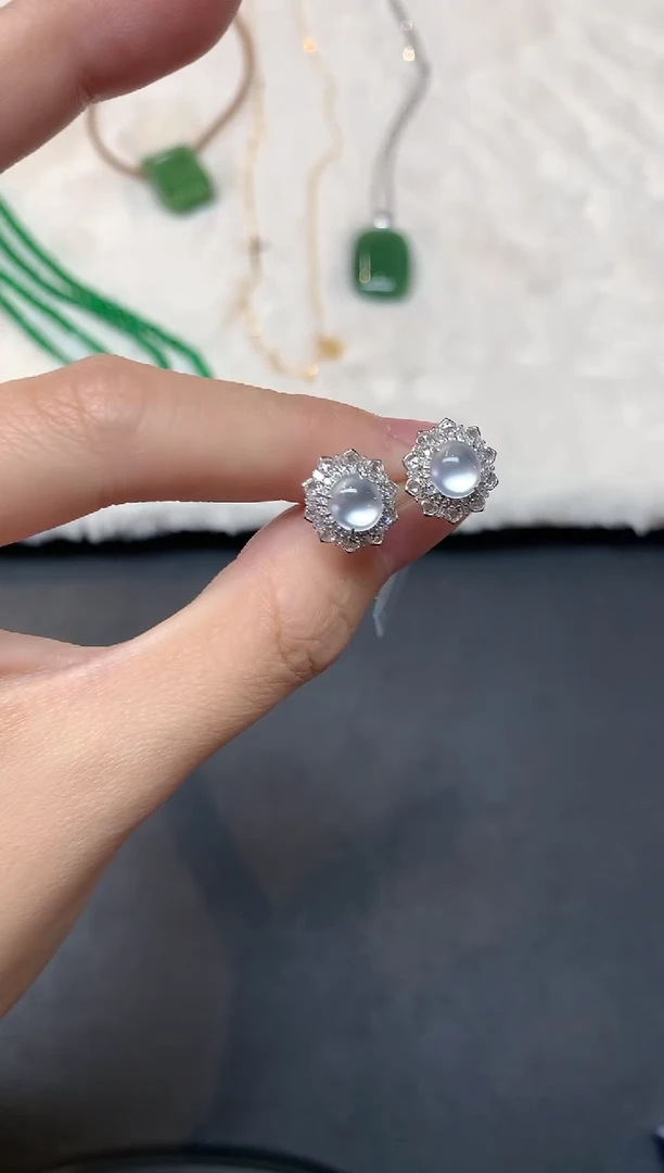 18K金镶嵌翡翠耳饰S333|9800