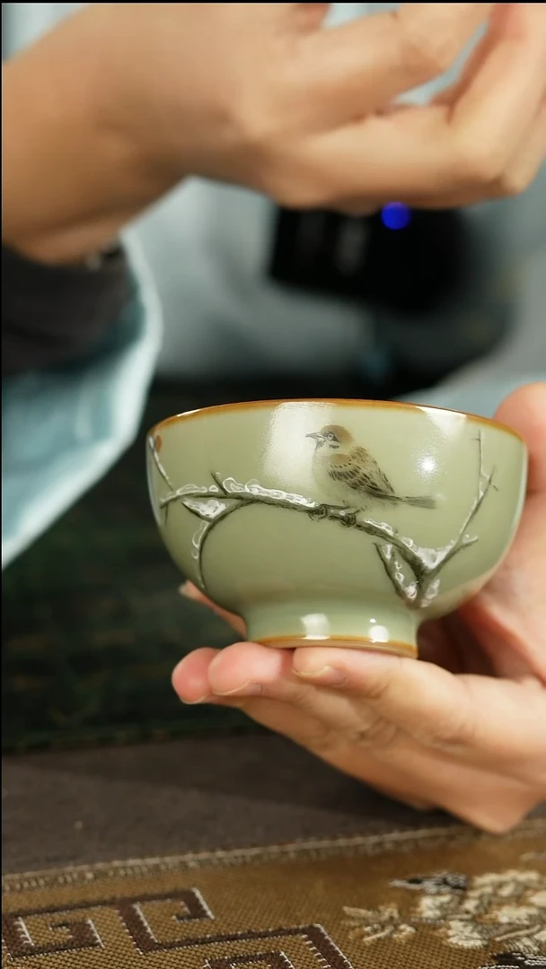 善窑厂汝窑粉青翠鸟杯
