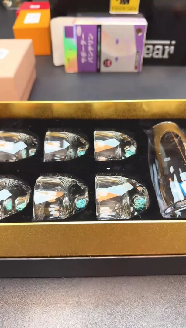 瓷片全新正品一件不留@@R98