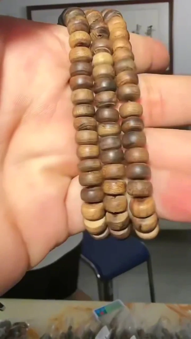 沉香手串70号单圈香港0.8多样性发一