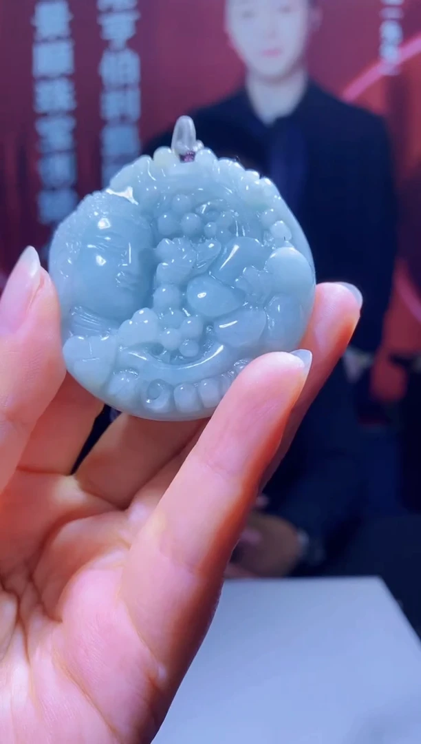 翡翠未镶嵌颈饰LL翡翠吊坠7-05