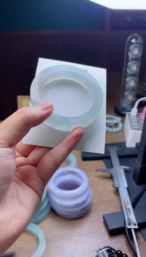 未镶嵌手镯定制翡翠平***8定制