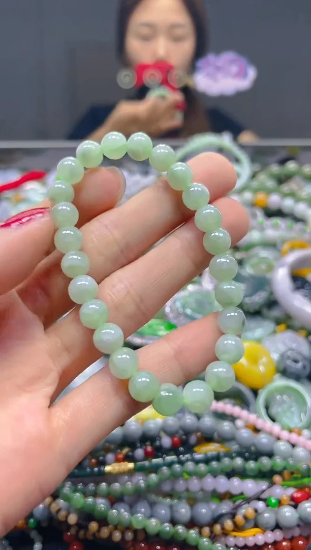 颈饰未镶嵌翡翠/T/翡翠A货，一件也是批发价
