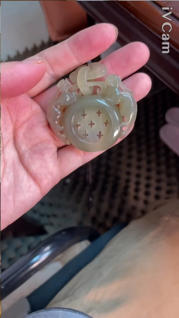 未镶嵌吊坠定制和田玉1048号