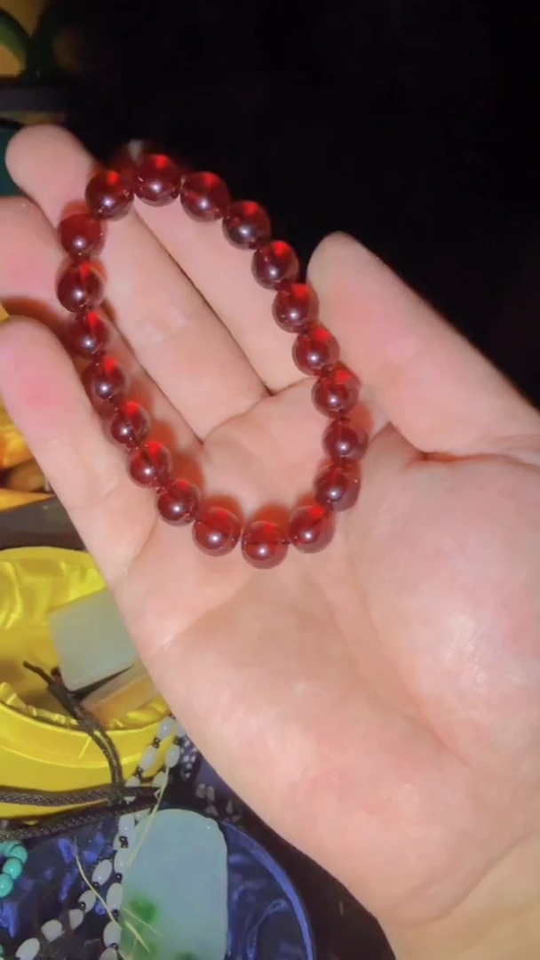 未镶嵌血珀手串闪购高端商品链接