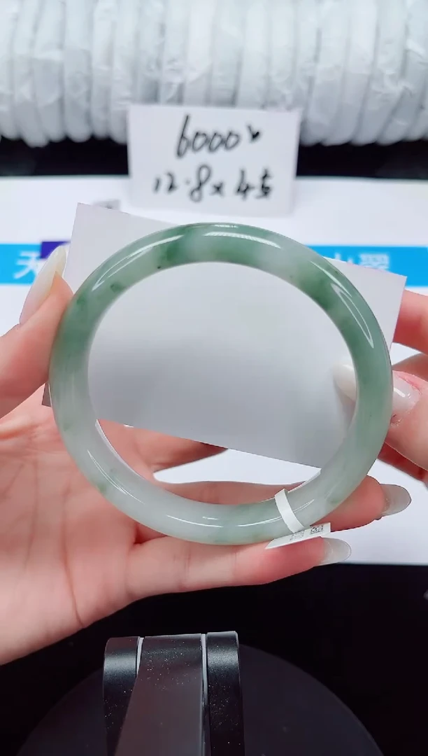 未镶嵌手镯石英质玉122-66/67