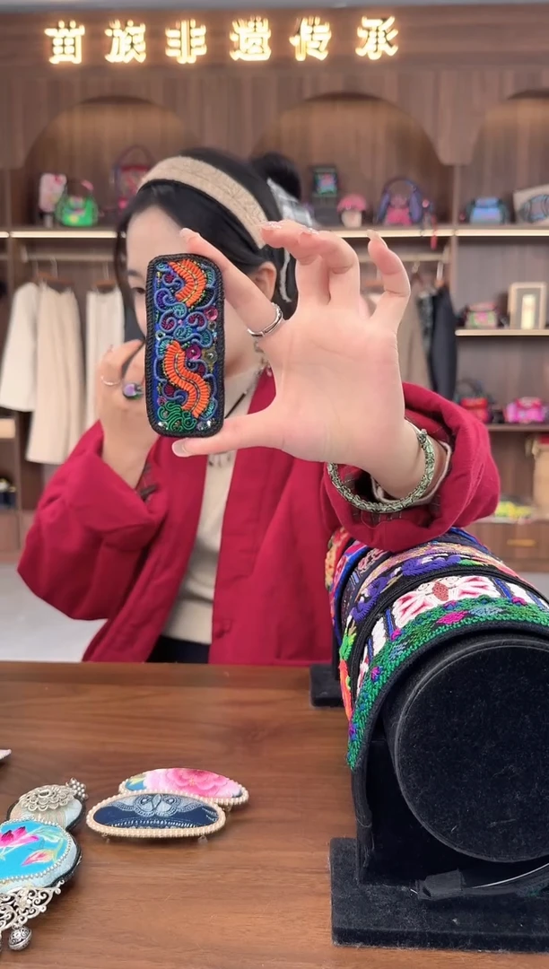 刺绣扶光苗绣传承31