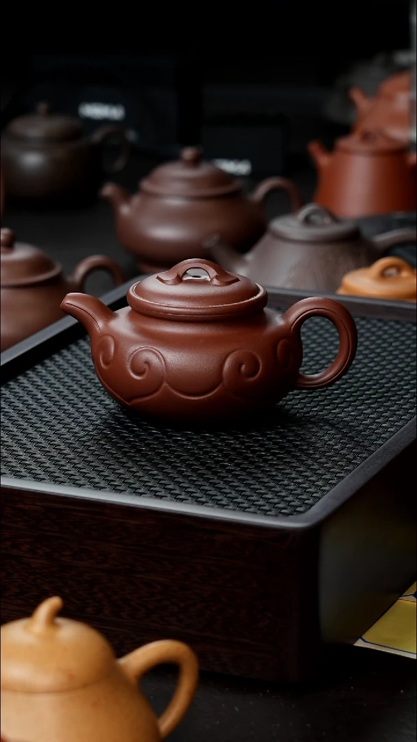 茶壶紫砂紫泥仿古如意半手150