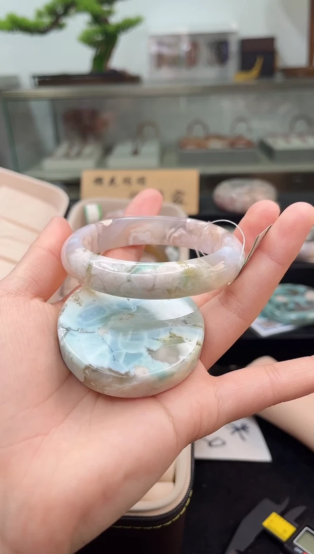 未镶嵌手镯石英质玉58圈口（赠品镯心）6450380