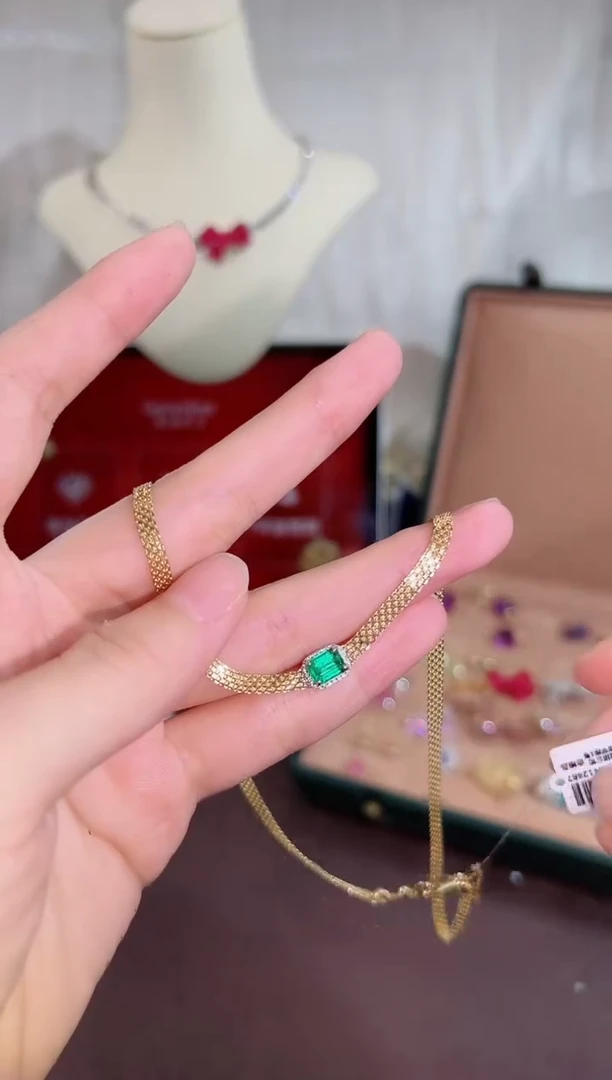 18K金镶嵌颈饰祖母绿BN12487#-#91