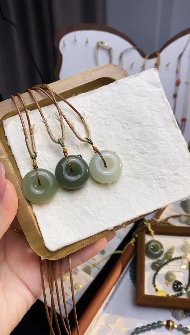 颈饰未镶嵌和田玉299