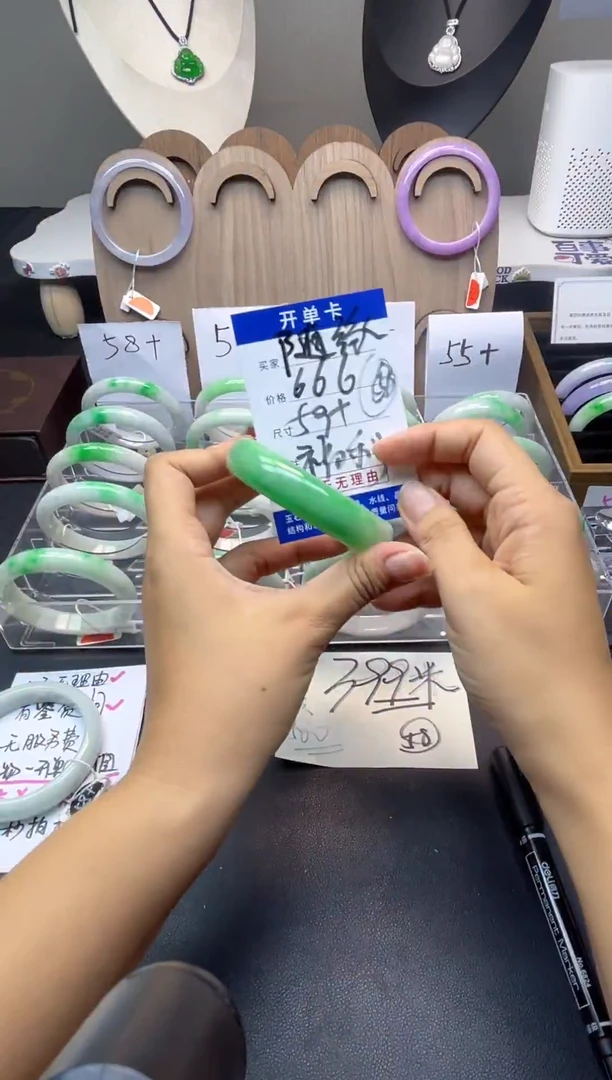 随*所见即所得   一物一拍