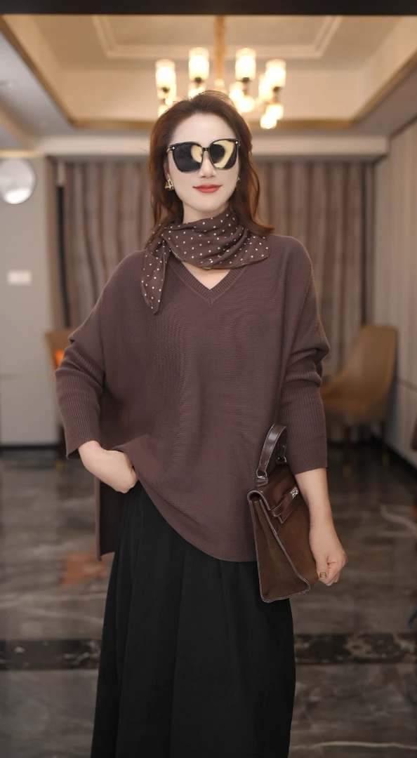 XY&【诗梓雅】女士新款气质时尚针织百搭拼接休闲套头v领毛衣#H115