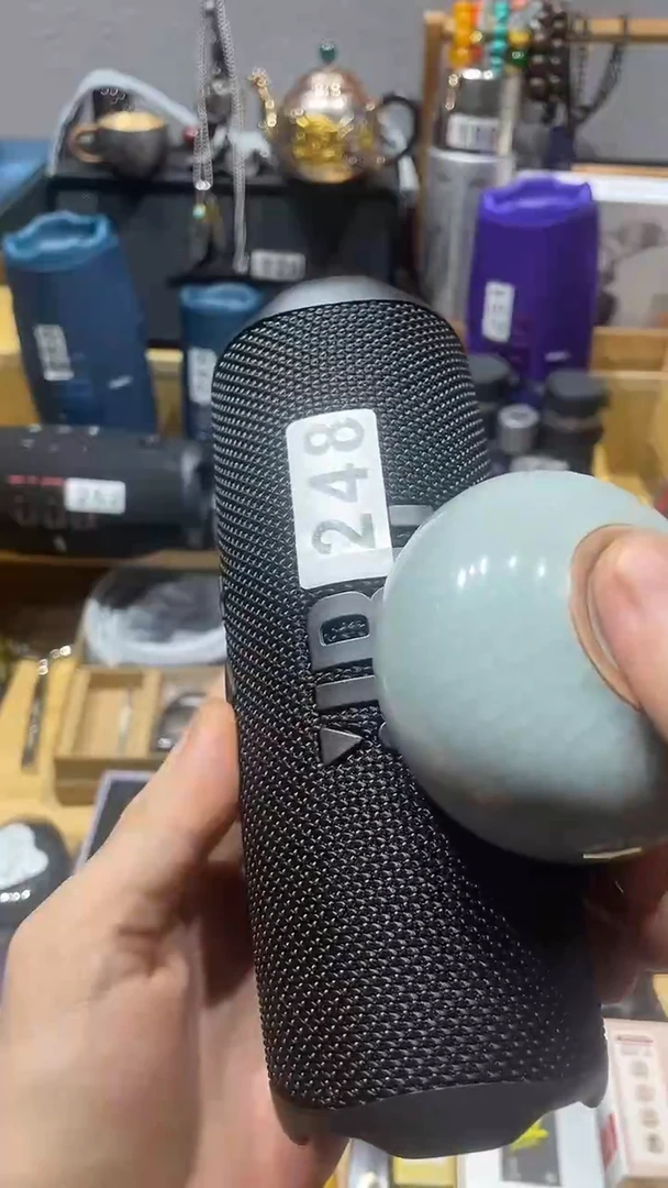 瓷片闪购商品 如图所示