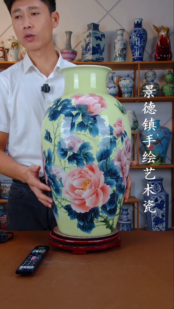 现代景德镇手工手绘陶瓷摆件46