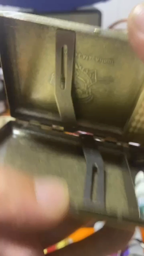 瓷片闪购商品 如图所示