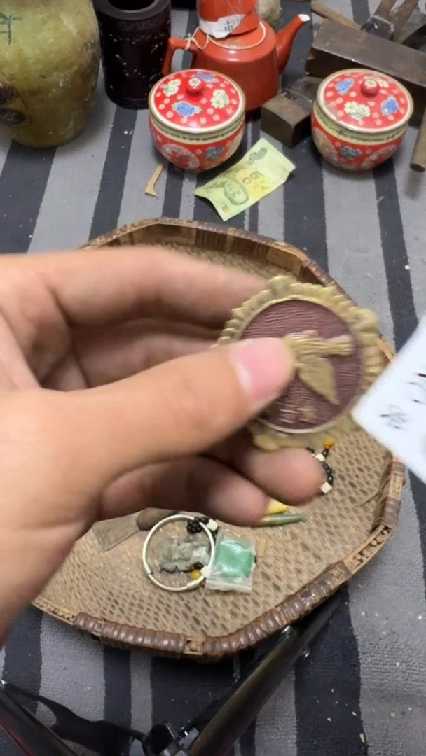 手工艺品琉璃一***。26