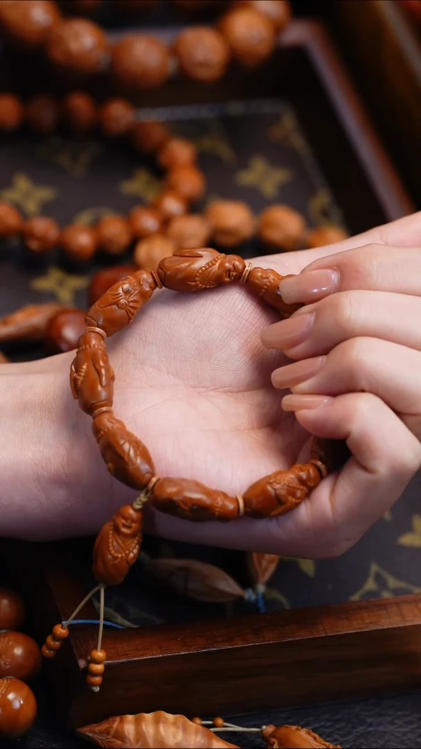 【闪购商品】橄榄核吊坠苏工橄榄核