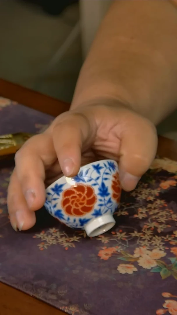 杯手工手绘杯杯很美丽