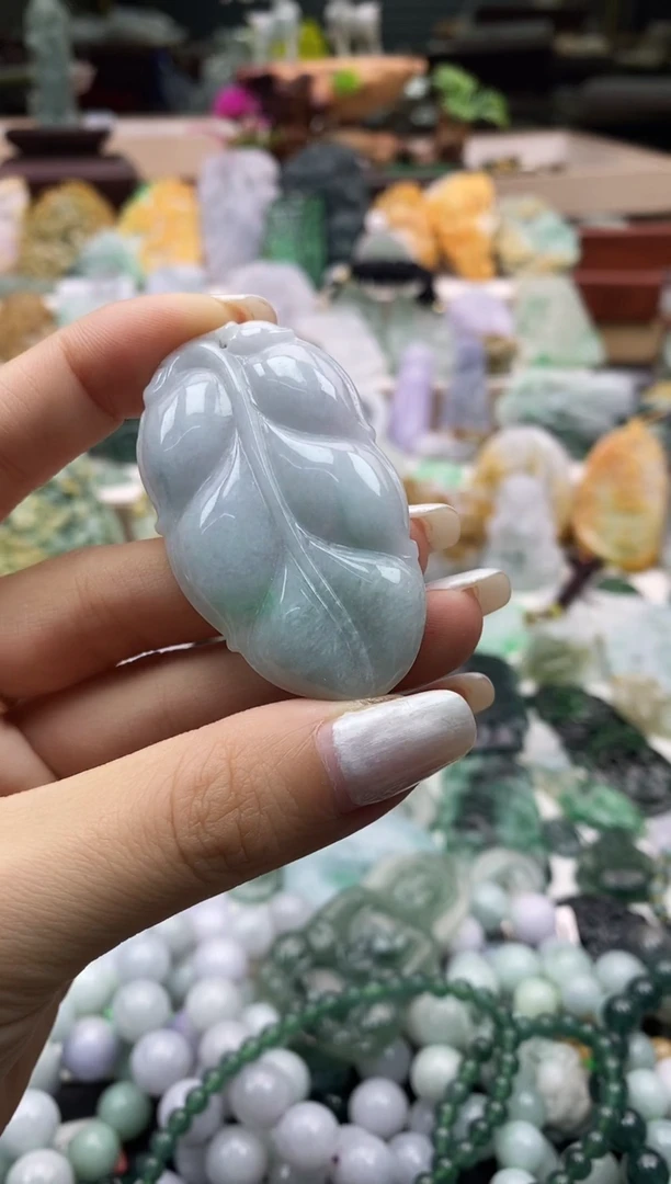 颈饰未镶嵌翡翠024