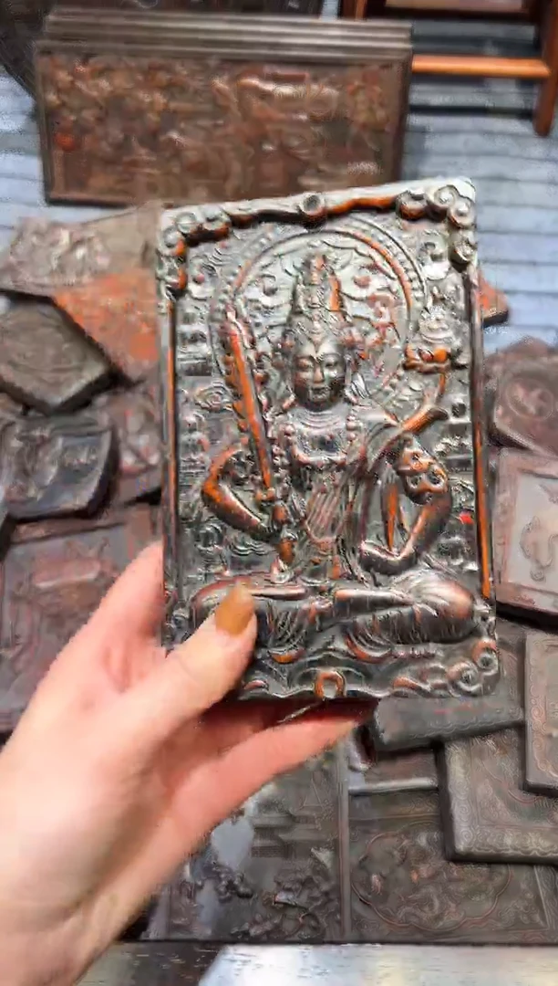 木紫檀雕刻一物一拍