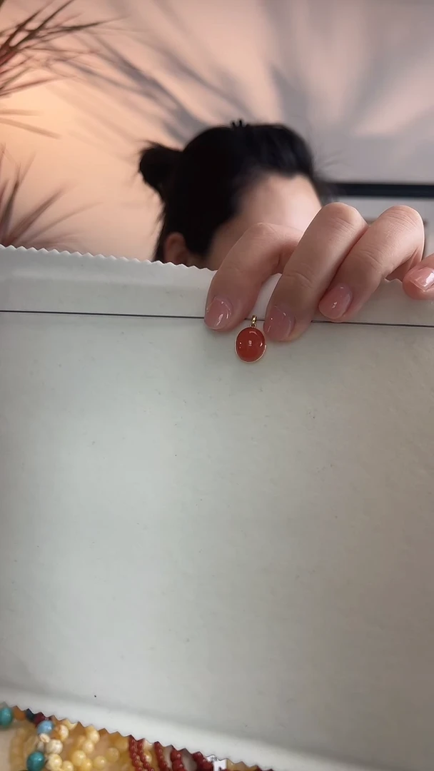 吊坠(不含链)18K金镶嵌南红玛瑙原矿南红吊坠