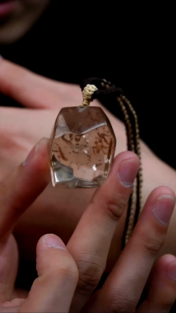 吊坠(赠链)未镶嵌水晶水晶