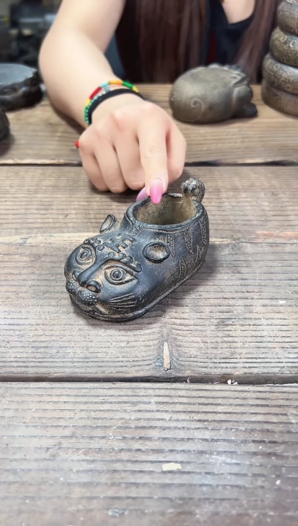 陶土【火山泥】单个虎头鞋
