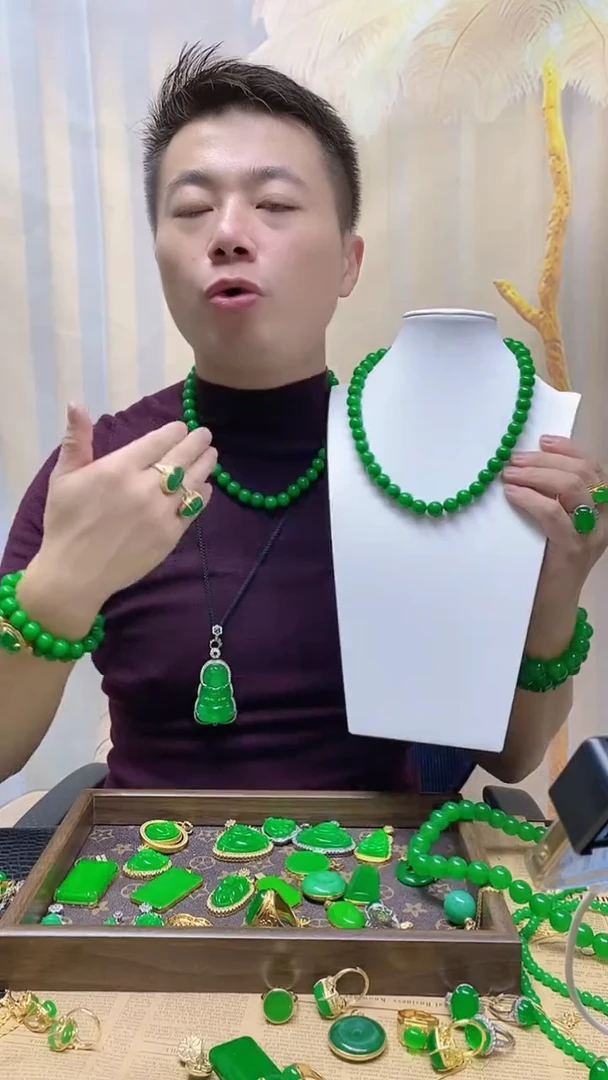 项链14K金镶嵌翡翠翡翠项链