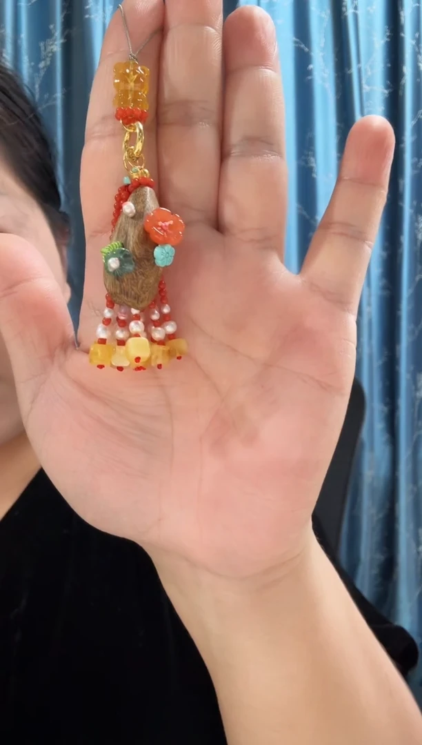 蜜蜡吊坠(不含链)未镶嵌蜜蜡吊坠提溜