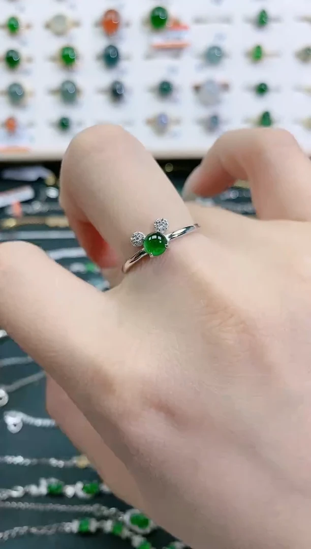 翡翠戒指银S925镶嵌天然翡翠