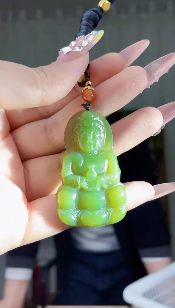 【闪购商品】和田玉挂件未镶嵌拍一发一，多样性发货！