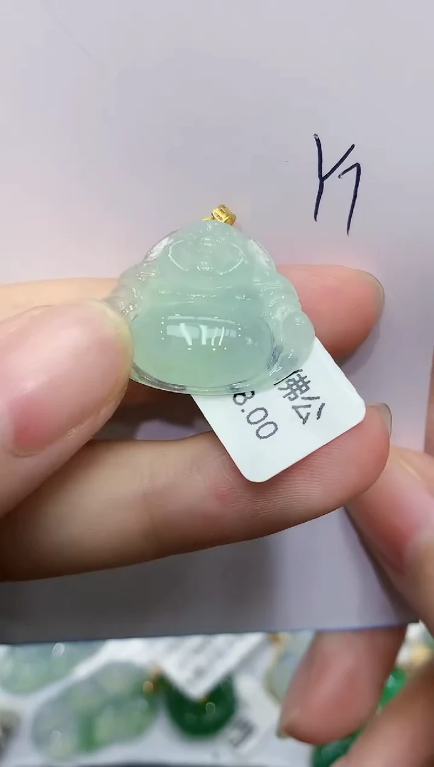 翡翠18K金镶嵌颈饰111111111