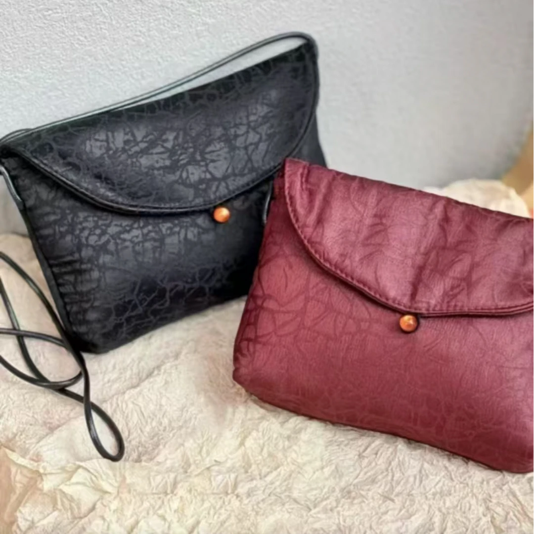 粉丝福利包包打底衫百搭