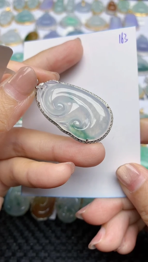 【闪购商品】翡翠颈饰18K金镶嵌天然A货翡翠 163