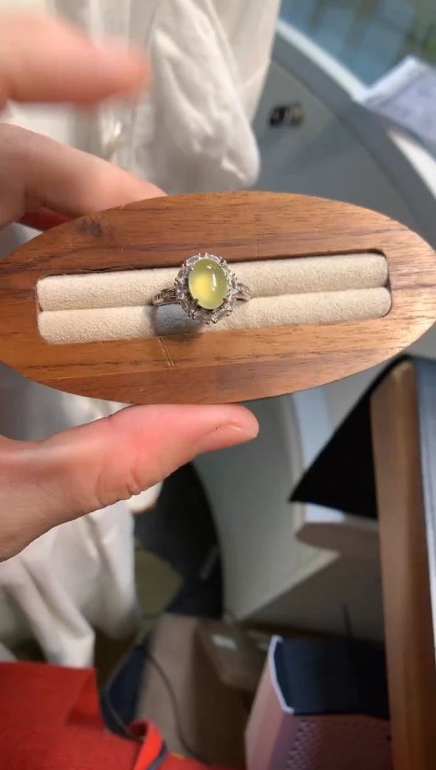 银S925镶嵌戒指翡翠戒指