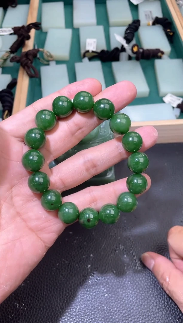 未镶嵌手链和田玉手串卡14