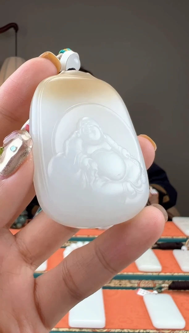 【闪购商品】和田玉颈饰未镶嵌1