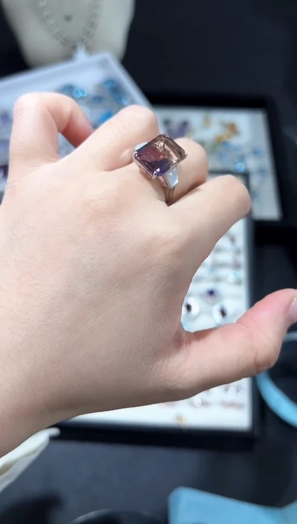 银S925镶嵌戒指水晶62g多样性发其一【1个】