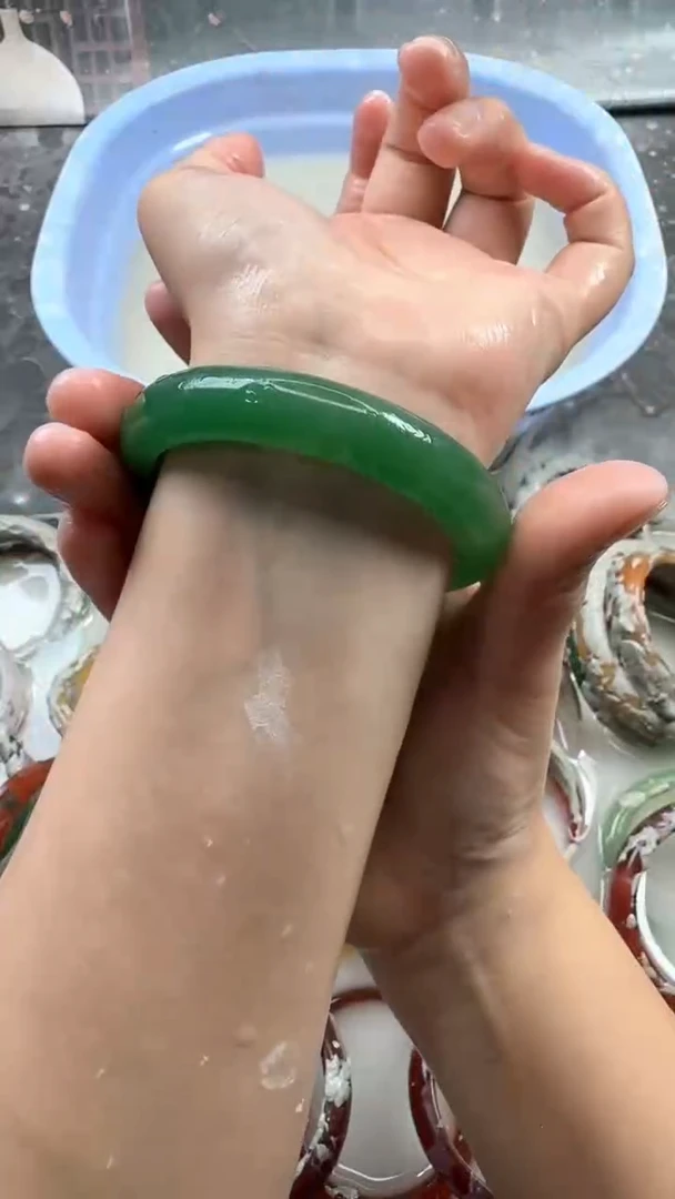 石英质玉手镯未镶嵌120 6160