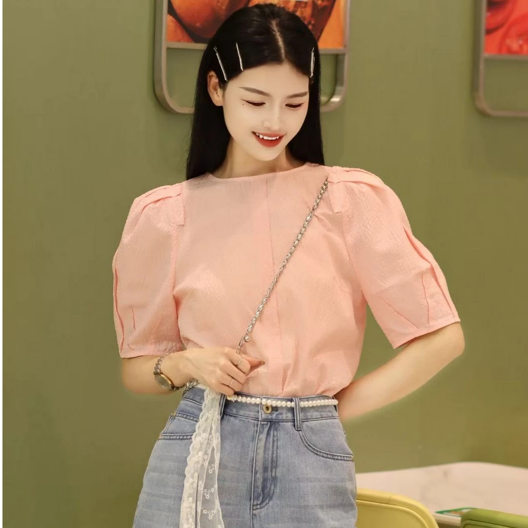 GIRDEAR/哥弟 1300981  新款夏季简约气质显瘦圆领肌理感短袖上衣