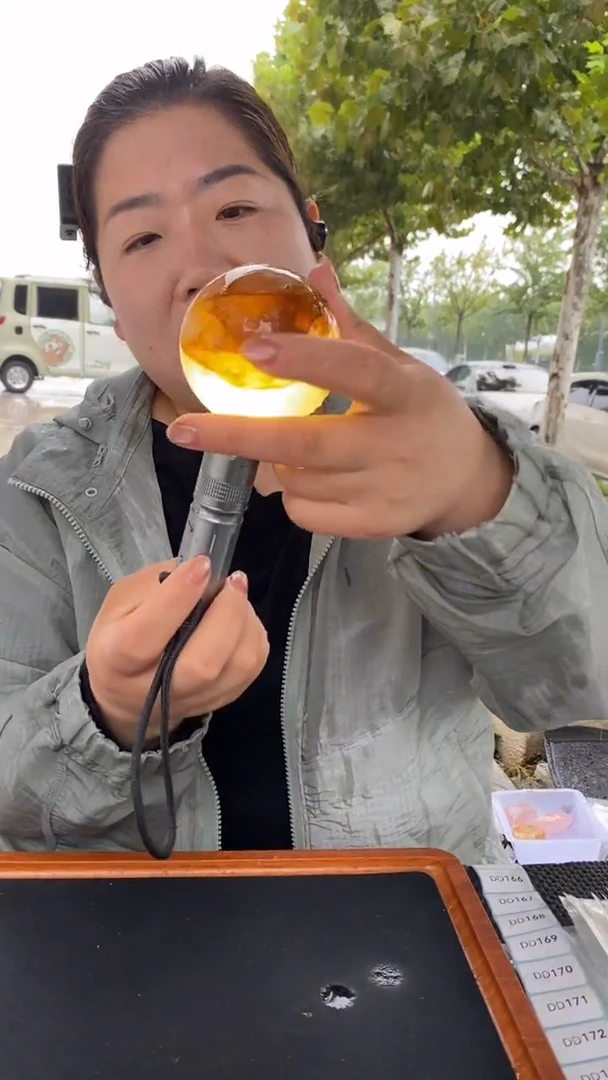 未镶嵌珠宝半成品水晶胶花球D165