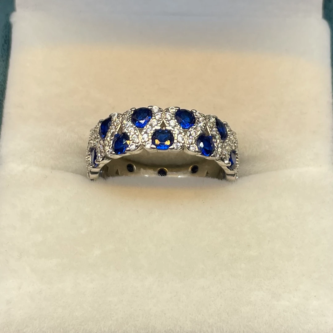 【Vivia】甄选 蓝热烈排戒