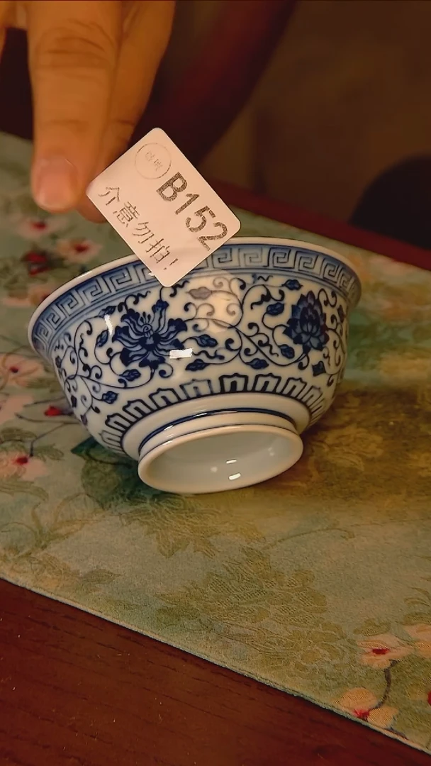 杯手工手绘杯杯很美丽