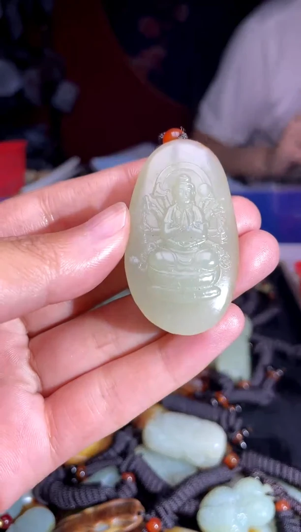 和田玉未镶嵌挂件1