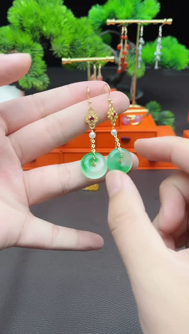 石英质玉（非洲翠）银S925镶嵌耳饰306