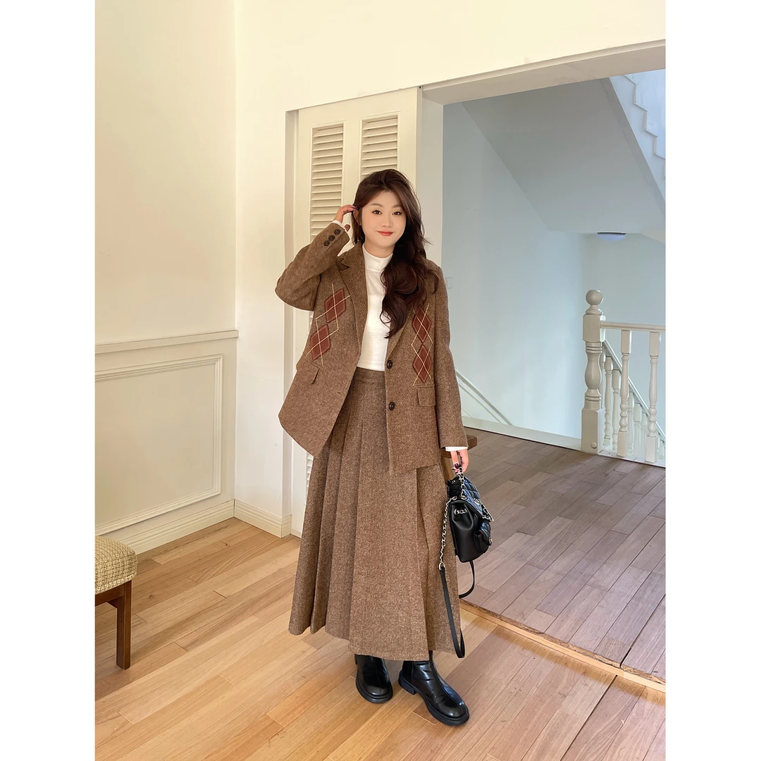 裂渡宣宣【型走老钱】微胖大码女秋时尚毛呢西装+半裙套装ZY508V56